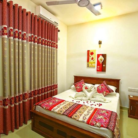 Orchidee Apartments Dehiwala-Mount Lavinia Екстер'єр фото