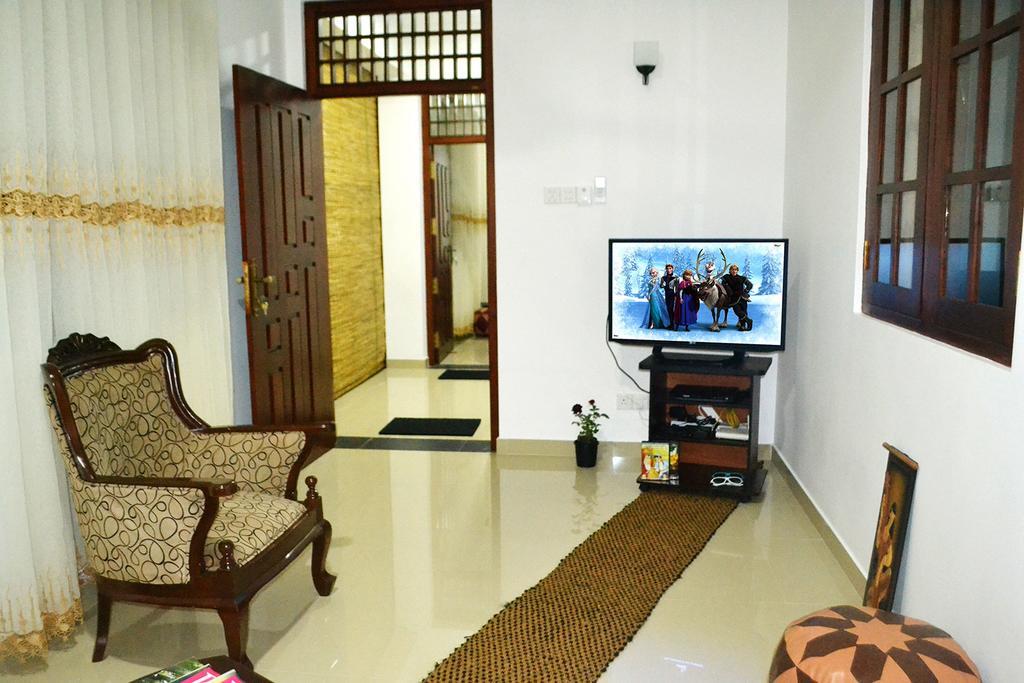 Orchidee Apartments Dehiwala-Mount Lavinia Екстер'єр фото