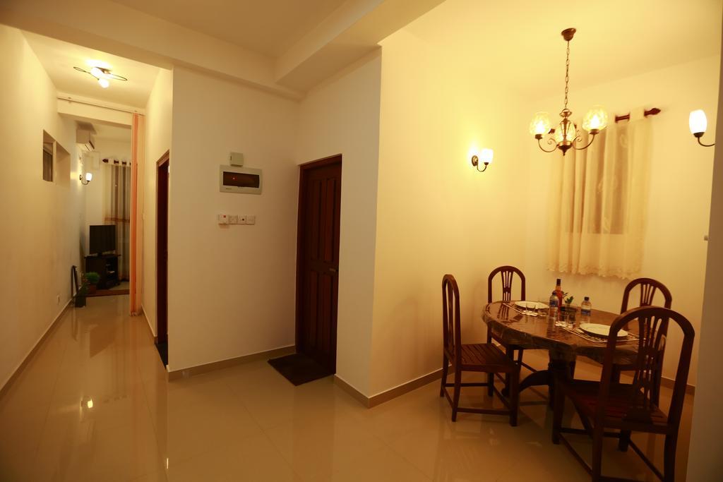 Orchidee Apartments Dehiwala-Mount Lavinia Екстер'єр фото