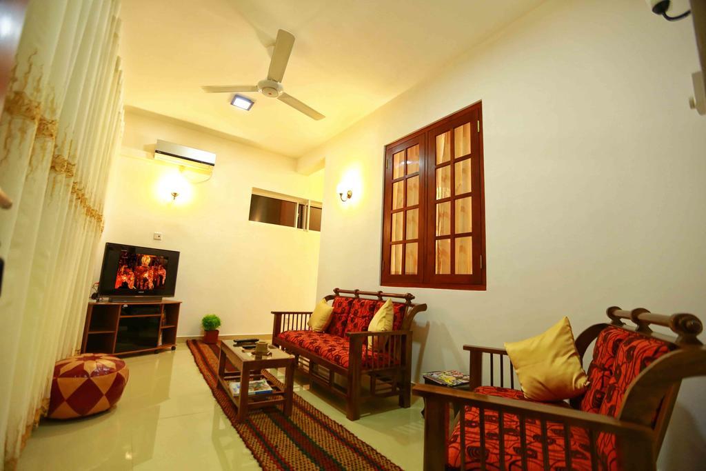 Orchidee Apartments Dehiwala-Mount Lavinia Екстер'єр фото